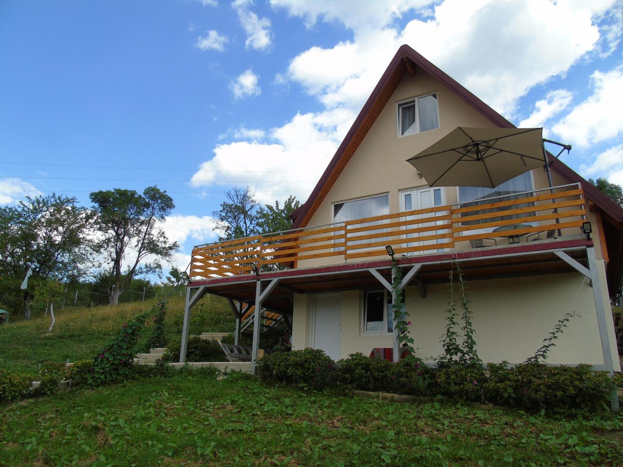 Villa Casuta Din Livada à Secaria Extérieur photo